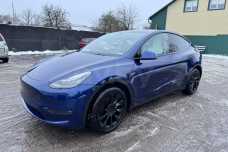 Tesla Model Y I