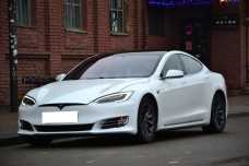 Tesla Model S I Рестайлинг