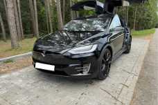 Tesla Model X I