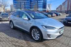 Tesla Model X I