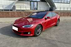 Tesla Model S I Рестайлинг