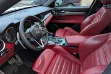 Alfa Romeo Stelvio I, 2019, пробег 92000 км