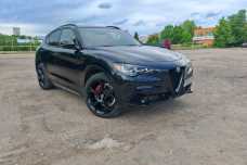Alfa Romeo Stelvio I  Рестайлинг, 2021, пробег 26000 км