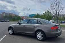 Audi A4 B8  Рестайлинг, 2015, пробег 117000 км