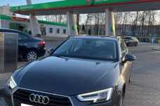 Audi A4 B9, 2018, пробег 239000 км