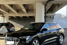 Audi e-tron , 2019, пробег 77100 км