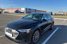 Audi e-tron , 2020, пробег 31500 км