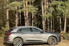 Audi e-tron , 2021, пробег 98000 км