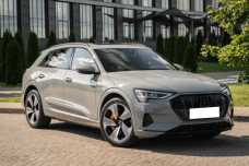 Audi e-tron , 2022, пробег 33500 км