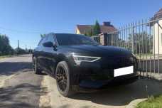 Audi e-tron , 2022, пробег 70000 км
