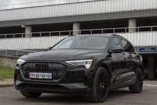 Audi e-tron , 2022, пробег 74491 км