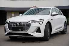 Audi e-tron , 2023, пробег 19324 км