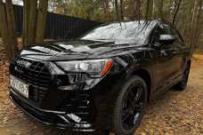 Audi Q3 F3