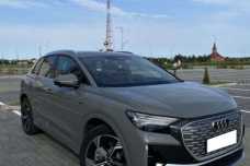 Audi Q4 e-tron , 2022, пробег 20000 км