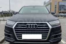 Audi Q7 4M