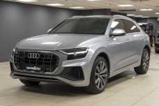 Audi Q8 I