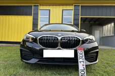 BMW 1 серия F40