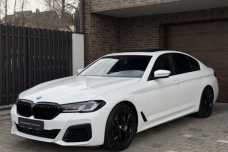 BMW 5 серия G30, G31  Рестайлинг, 2020, пробег 30400 км