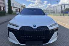 BMW 7 серия G70, 2023, пробег 83900 км