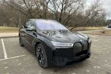 BMW iX I