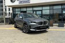 BMW iX1 , 2023, пробег 14000 км