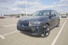 BMW iX3 I