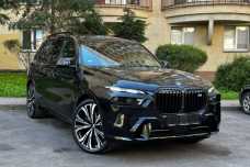 BMW X7 I  Рестайлинг, 2023, пробег 1050 км