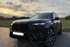 BMW X7 I  Рестайлинг, 2023, пробег 15000 км