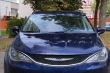 Chrysler Pacifica RU, 2017, пробег 196000 км
