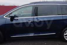 Chrysler Pacifica RU