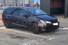 Chrysler Pacifica RU