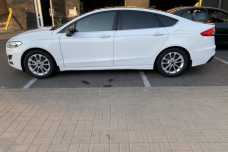 Ford Fusion USA II  2-й рестайлинг, 2019, пробег 74200 км