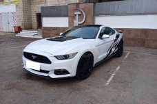 Ford Mustang VI