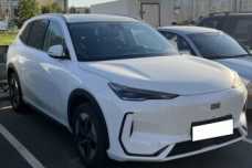 Geely EX5 , 2025, пробег 3284 км
