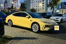 Geely Galaxy E8 , 2024, пробег 13000 км