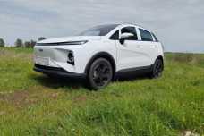 Geely Geometry E , 2023, пробег 12500 км
