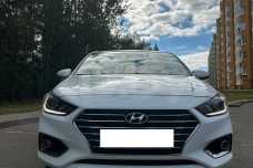 Hyundai Accent V