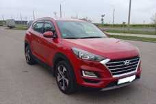 Hyundai Tucson III  Рестайлинг, 2018, пробег 190000 км