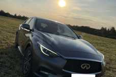 Infiniti Q30 I