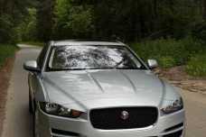 Jaguar XE I, 2017, пробег 40000 км