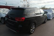 Kia Carnival III