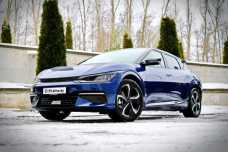 Kia EV6 , 2022, пробег 300 км