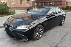 Lexus ES VII