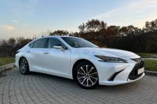 Lexus ES VII