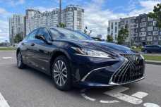 Lexus ES VII  Рестайлинг, 2024, пробег 2200 км
