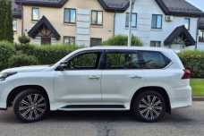 Lexus LX III  2-й рестайлинг, 2015, пробег 184000 км
