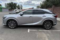 Lexus RX V, 2023, пробег 26000 км