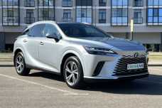 Lexus RX V, 2023, пробег 44000 км