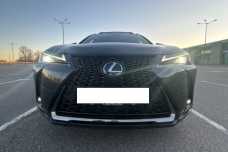 Lexus UX , 2018, пробег 72000 км