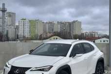 Lexus UX , 2021, пробег 63410 км
